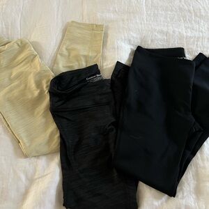 Outdoor Voices Leggings (bundle of 4)